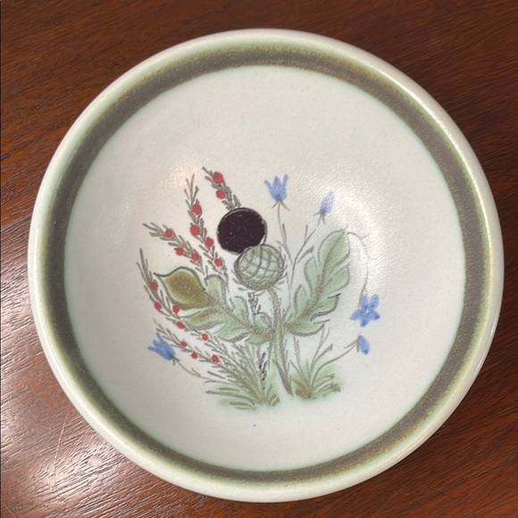 Buchan Thistleware Stoneware Cereal or Soup Bowl - Picture 4 of 6